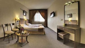 اتاق دو نفره هتل کیانا مشهد